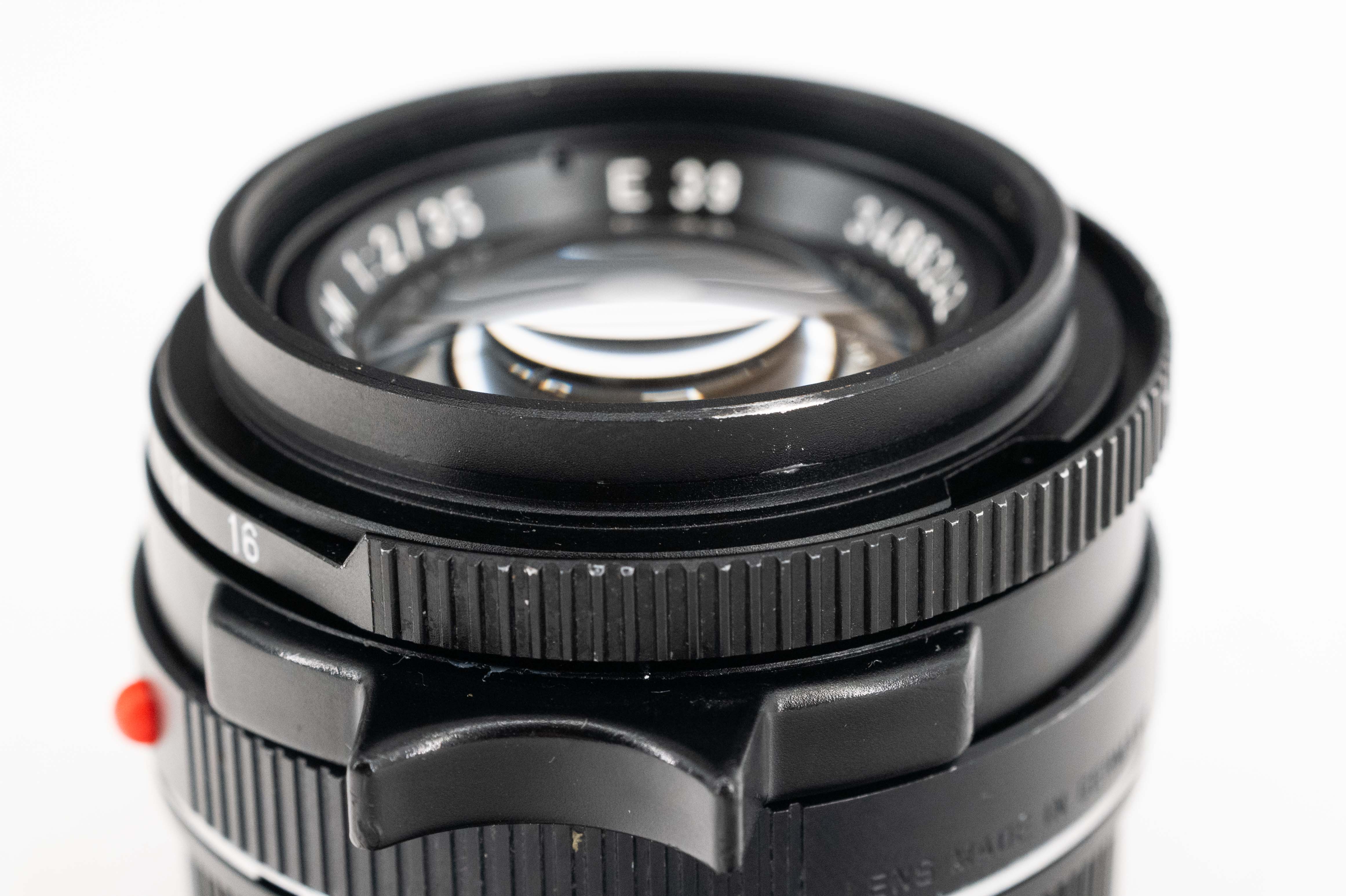 Leica Summicron-M 35mm f/2 V4 Black 11310