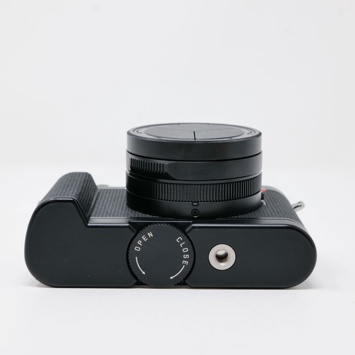 Leica D-LUX 8, schwarz lackiert