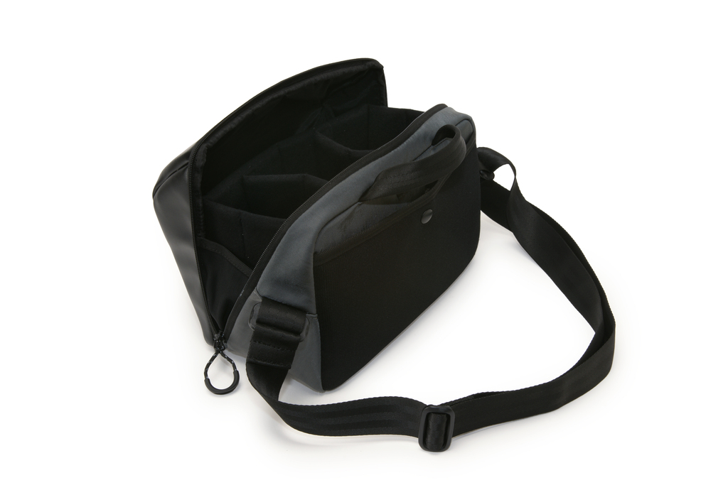 Artisan&Artist PVC leather/Nylon bag ACAM BS0003 BKGY