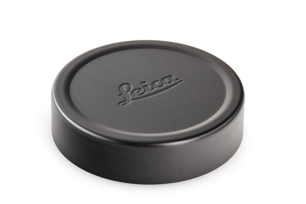 Leica Q3 19080 - with one year guarantee