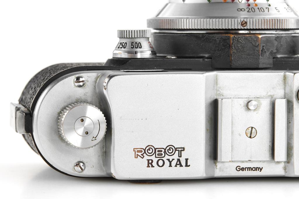 Robot Royal Mod.II + Xenon Robot Royal Mod.II + Xenon