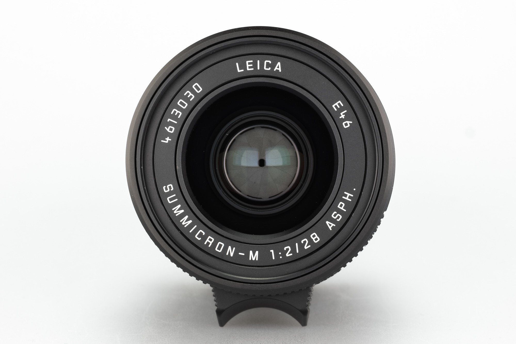 Leica Summicron-M 28 f/2 ASPH. Black  Leica Summicron-M 28 f/2 ASPH. Black