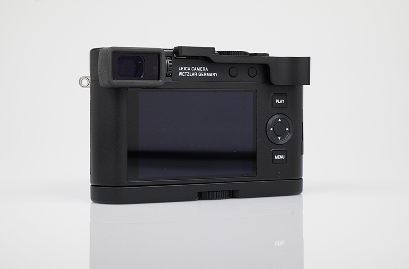 LEICA D-LUX 8, black lacquered