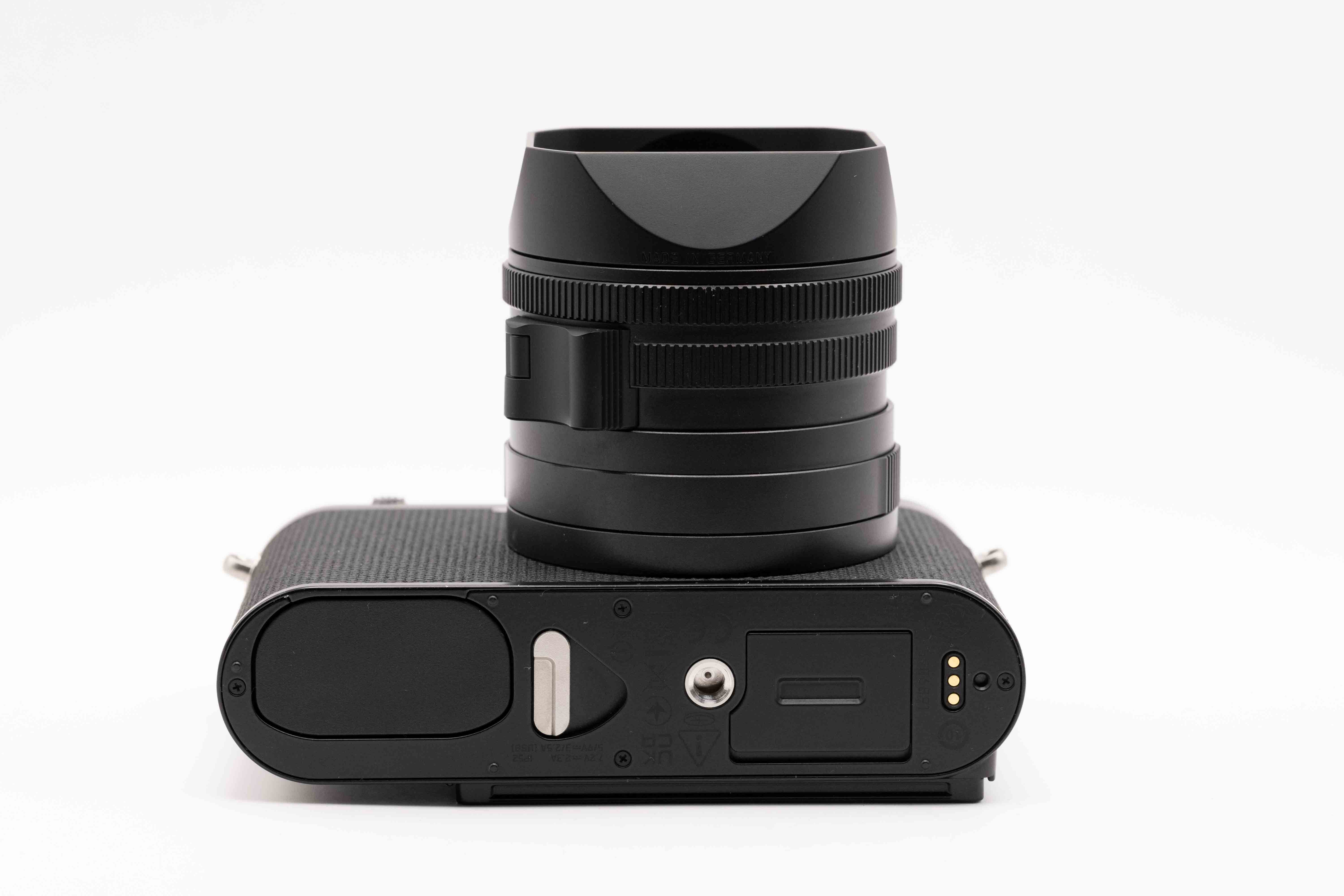 Q3, schwarz lackiert (Version EU/US/CN)