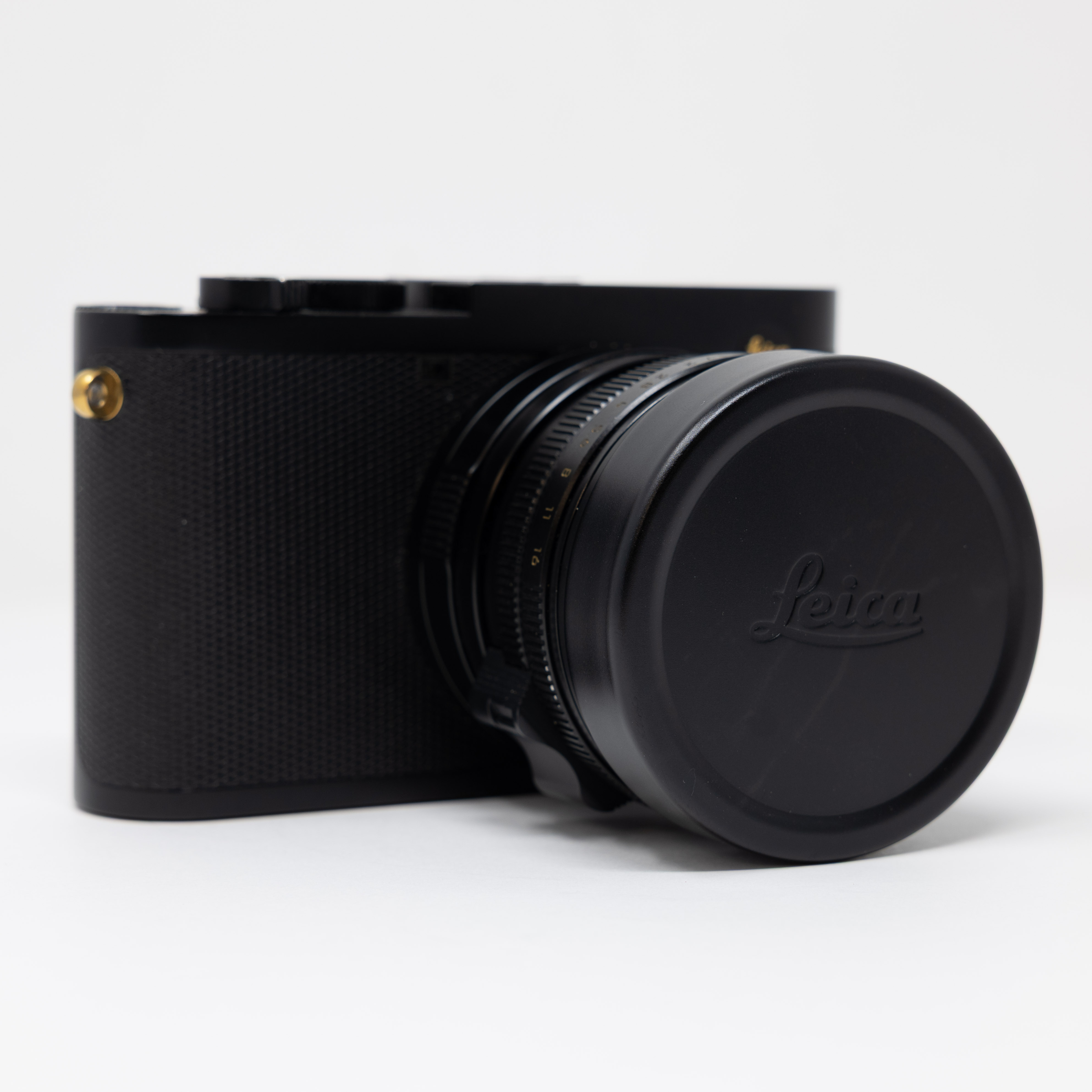 LEICA Q2 Daniel Craig x Greg Williams