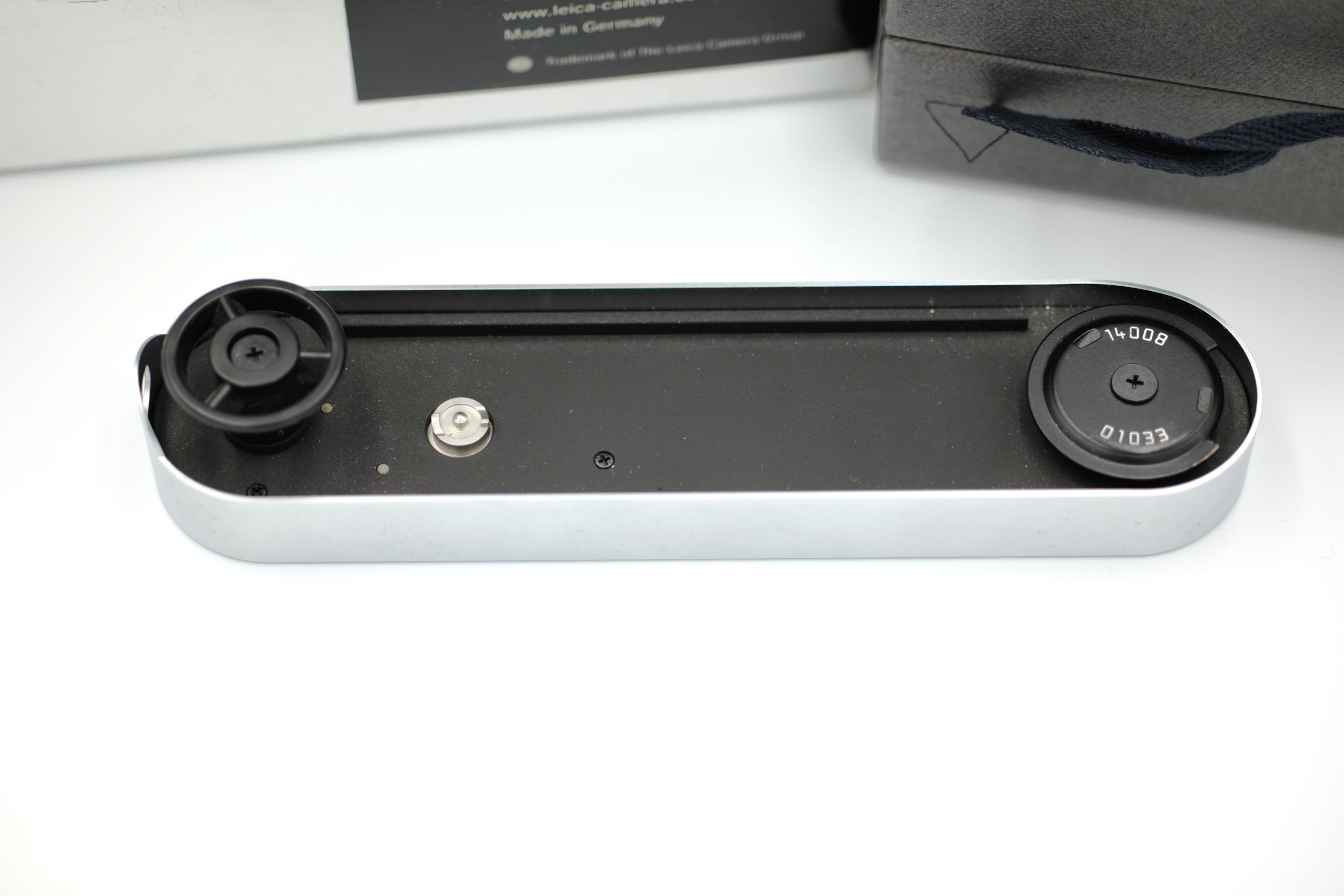 Leica Leicavit M , Silver Leica Leicavit M , Silver