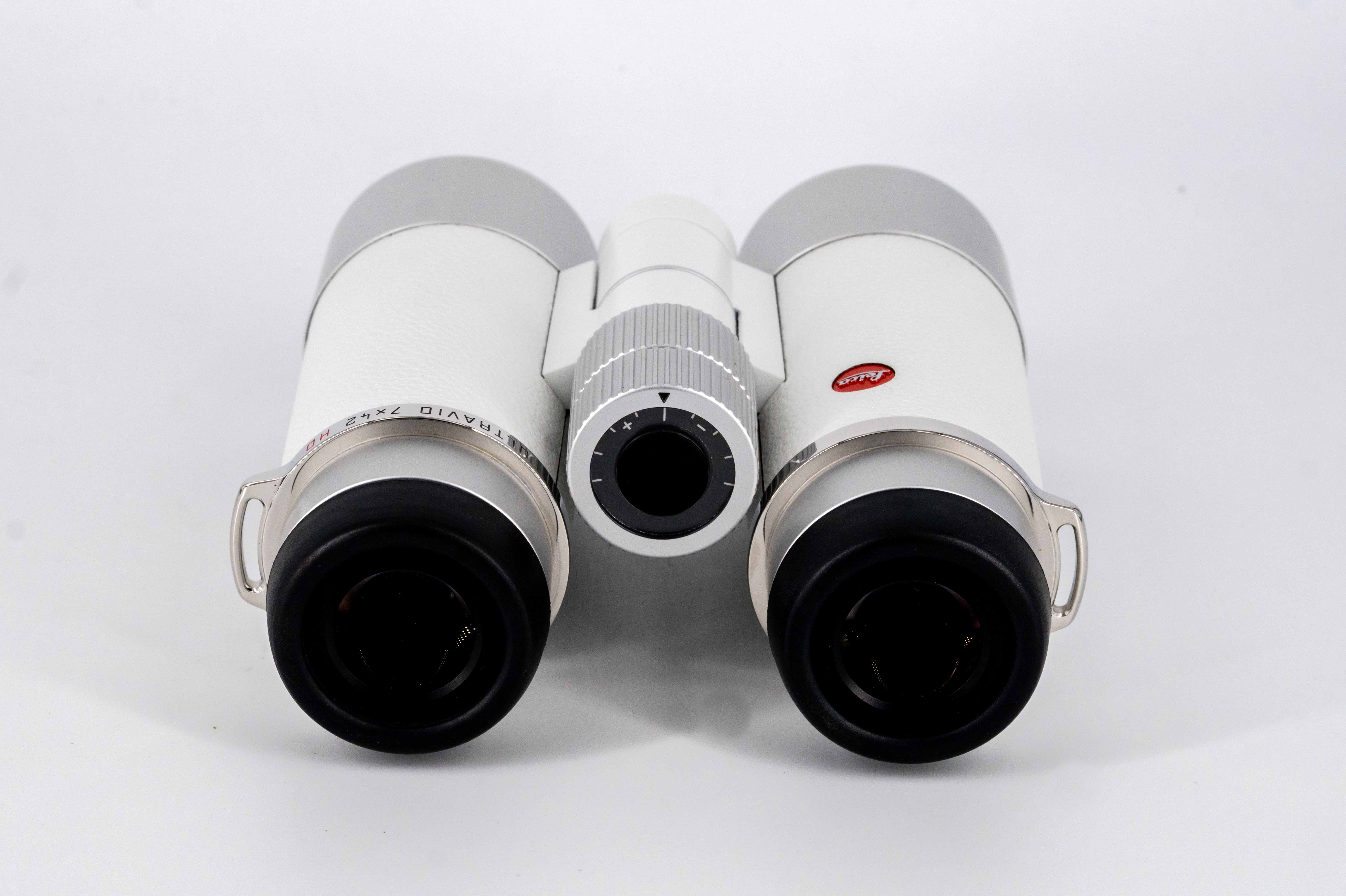 Leica Ultravid 7x42 White Ocean