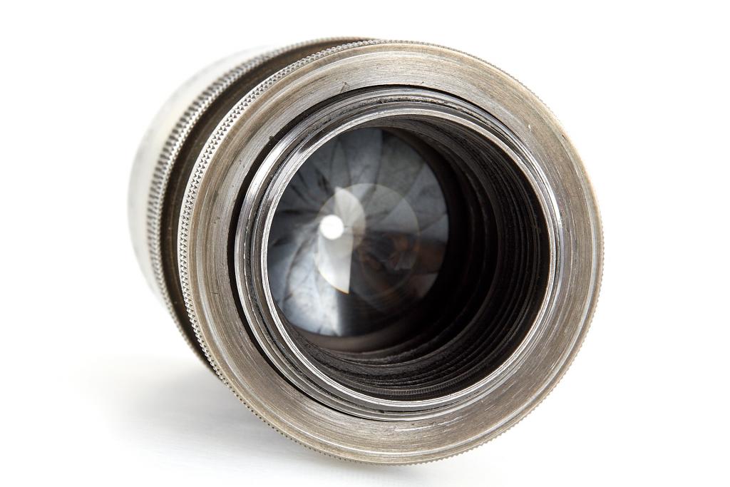 Angenieux f. M39 90/2,5 Type Y1 Angenieux f. M39 90/2,5 Type Y1