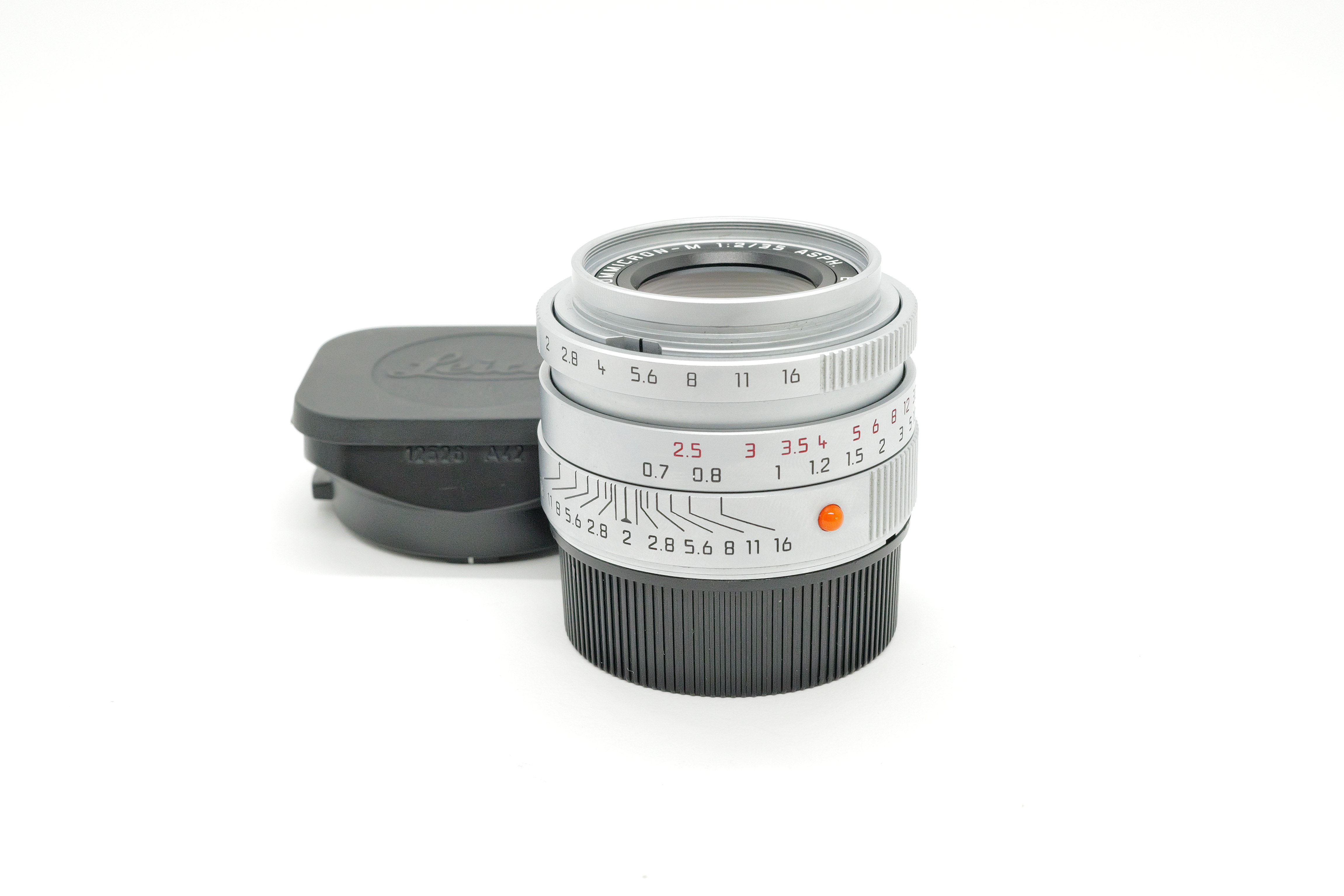 Leica Summicron-M 35mm f.2, silver