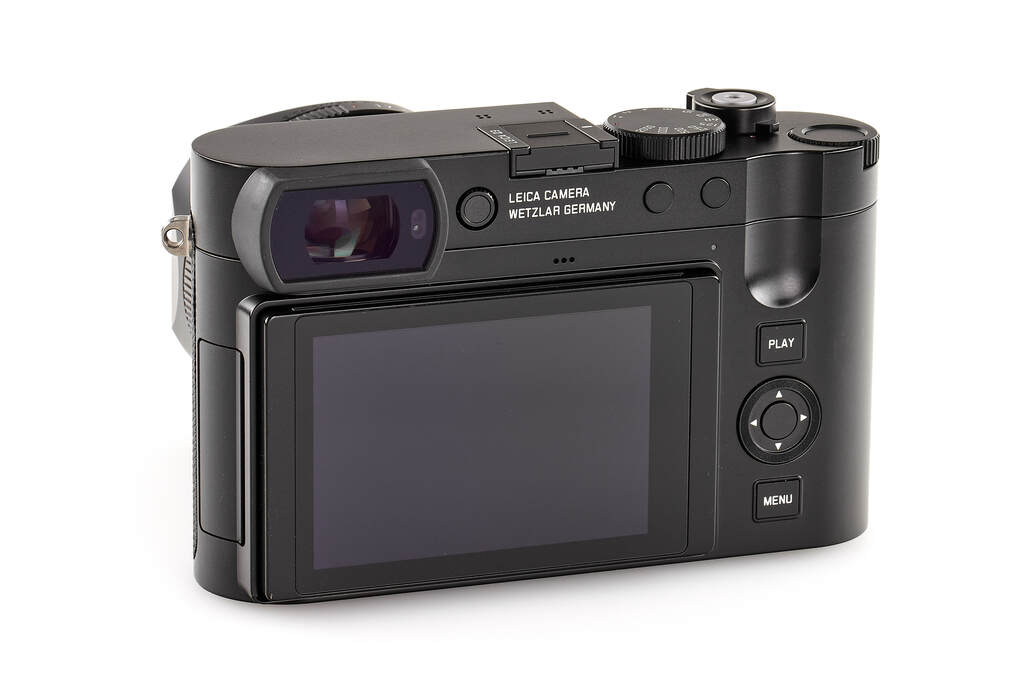 Leica Q3 19080 - with one year guarantee