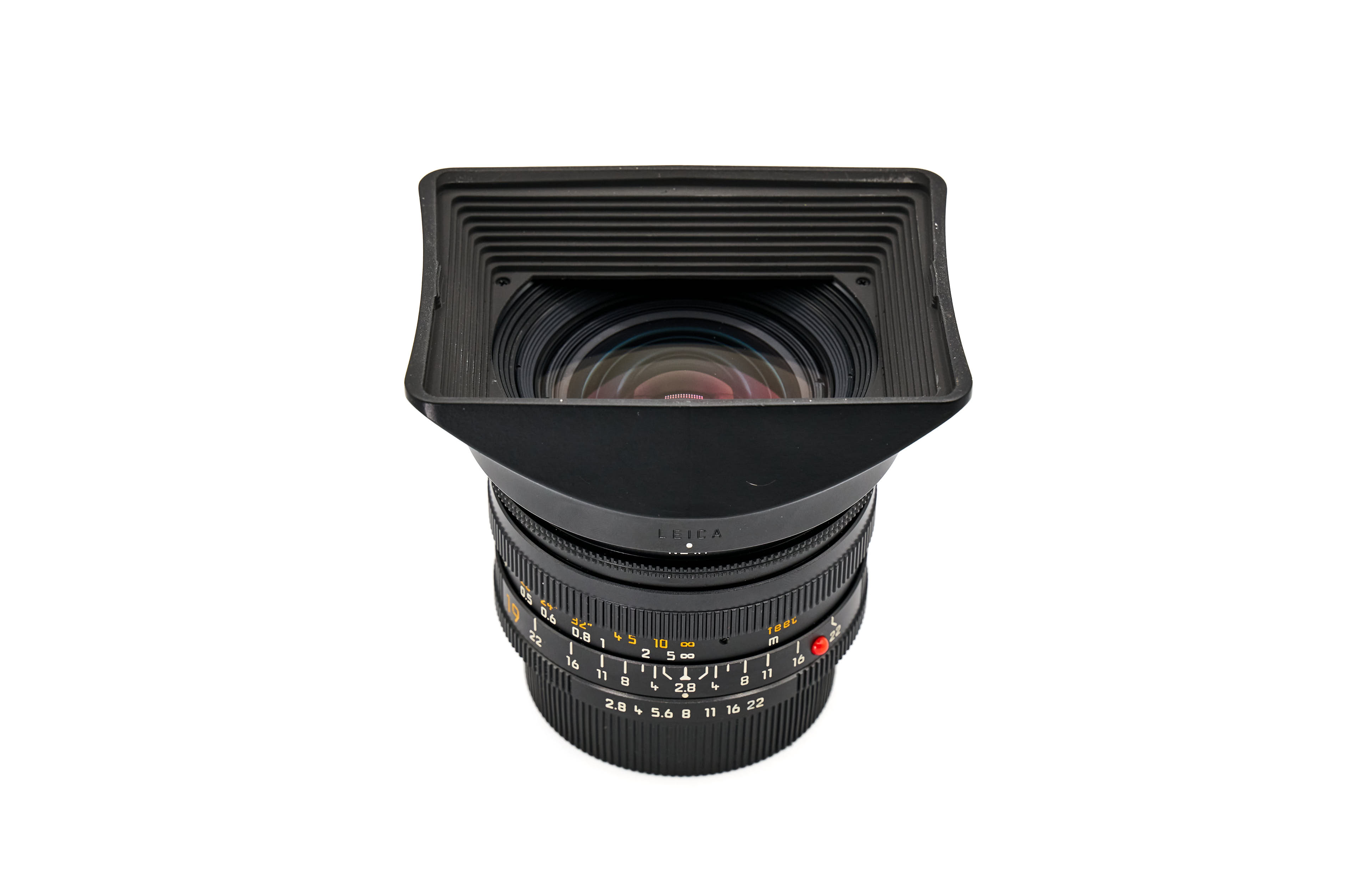 Leica Elmarit-R 19mm f/2.8 II ROM 11329 Leica Elmarit-R 19mm f/2.8 II ROM 11329