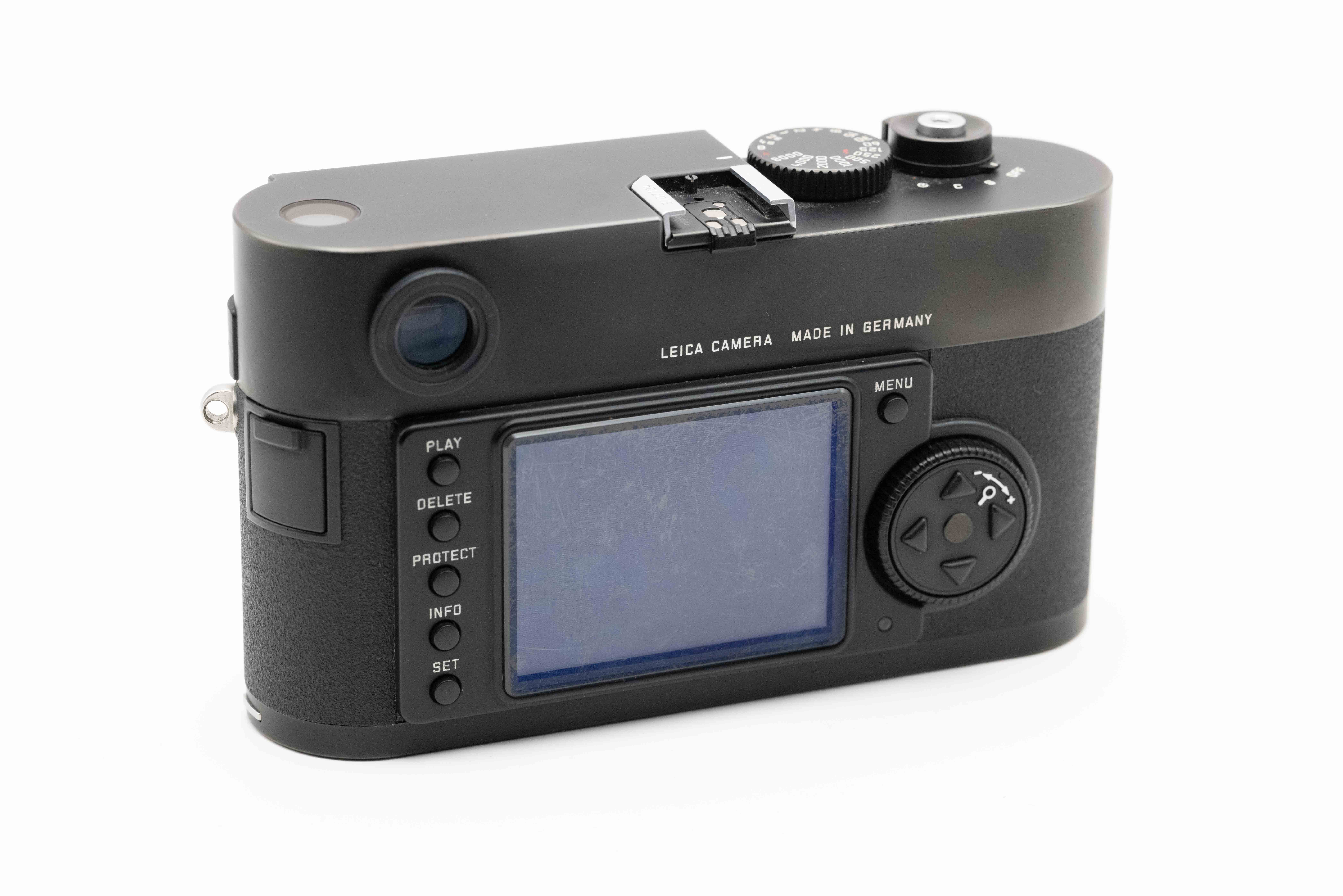 M 8, black chrome finish