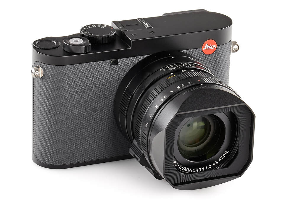 Leica Q3 43 19084 - like new with full guarantee