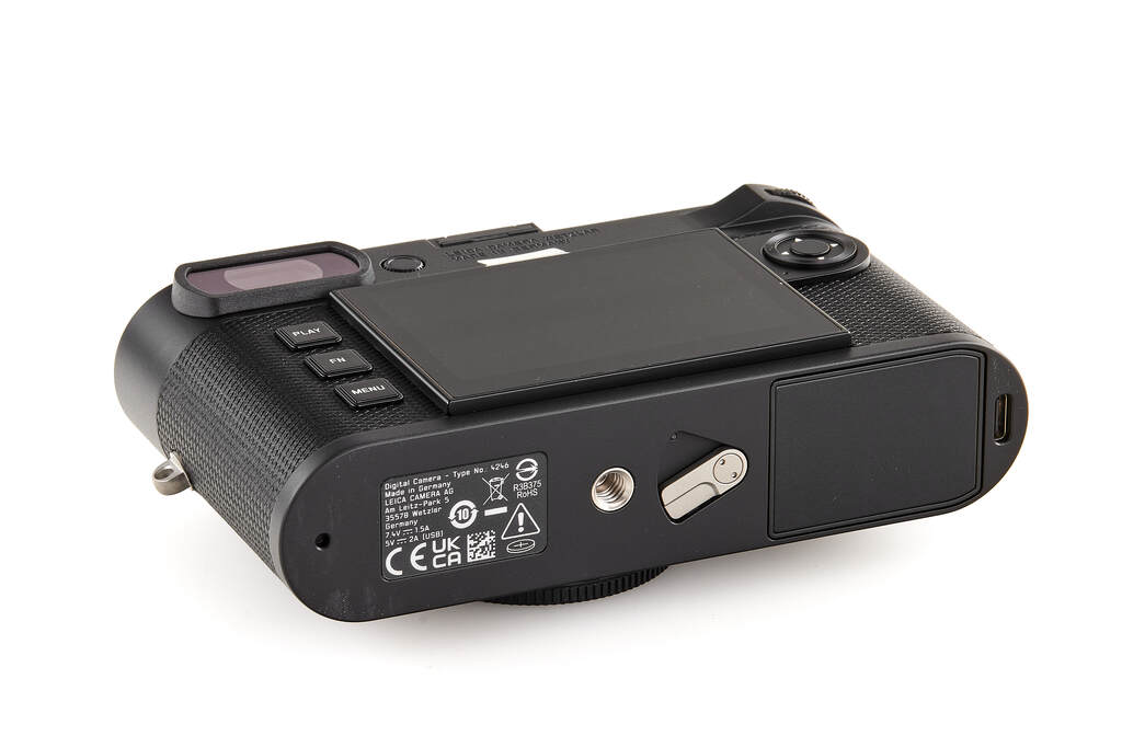 Leica M EV1 20229 black - like new with 2 years guarantee