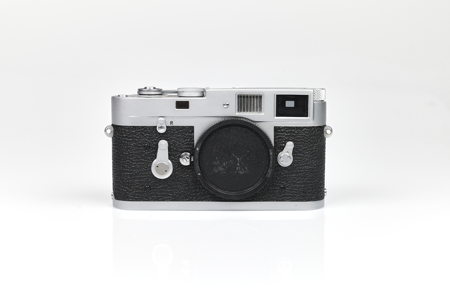 Leica M2 silver chrome-plated