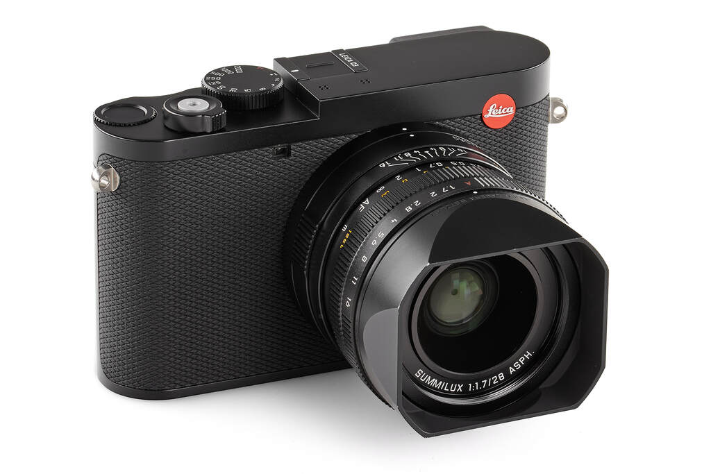 Leica Q3 19080 - with 1 year guarantee