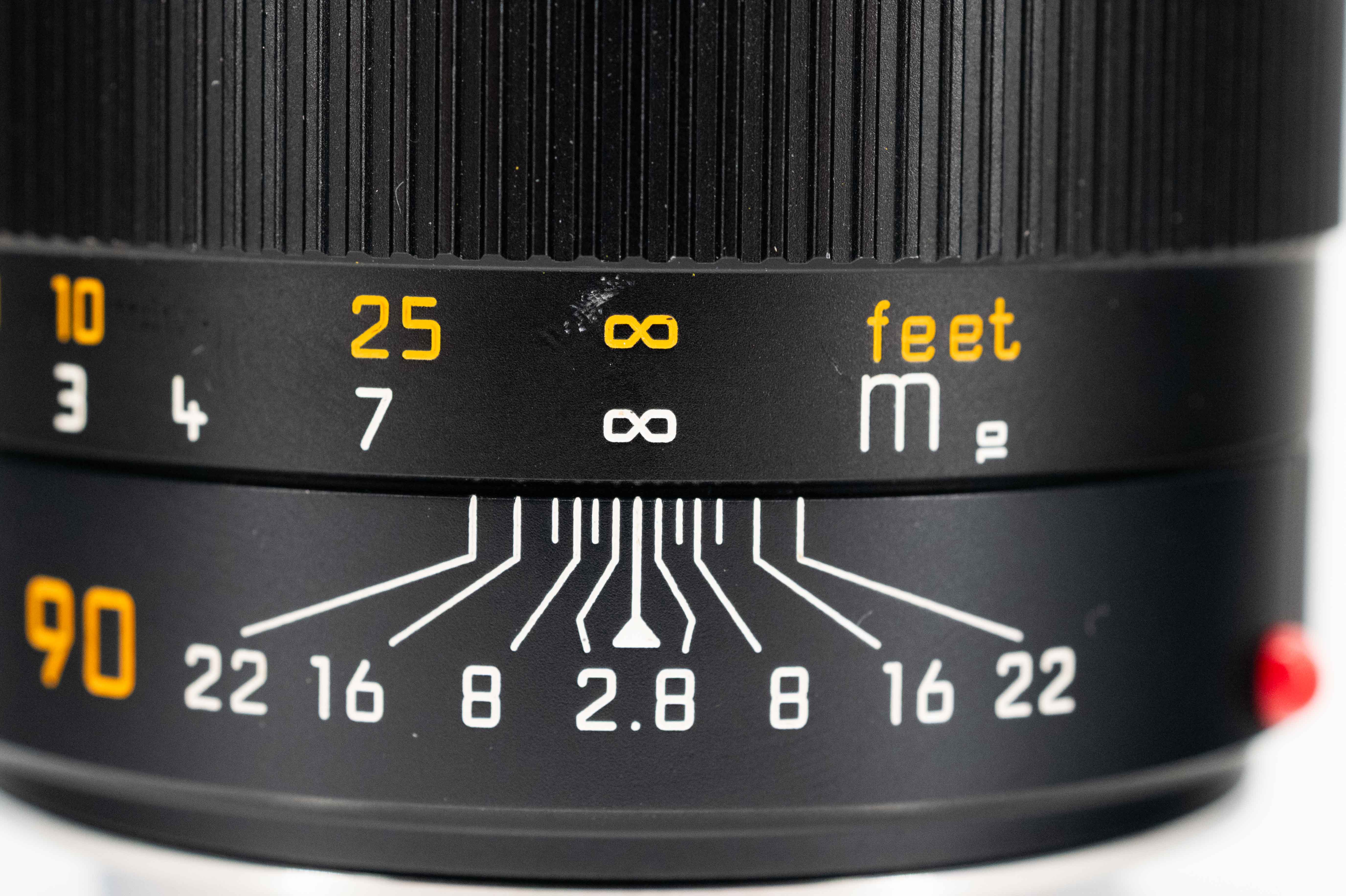 Leica Elmarit-M 90mm f/2.8 11807