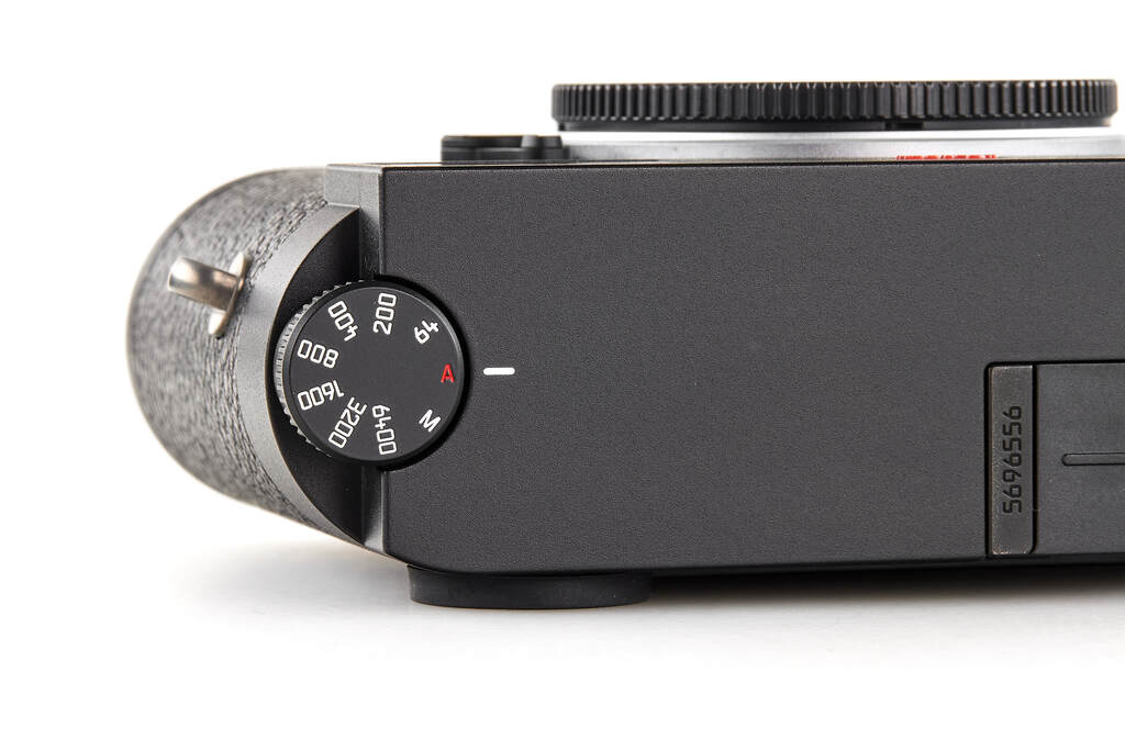 Leica M11 20200 black - like new with 2 years guarantee