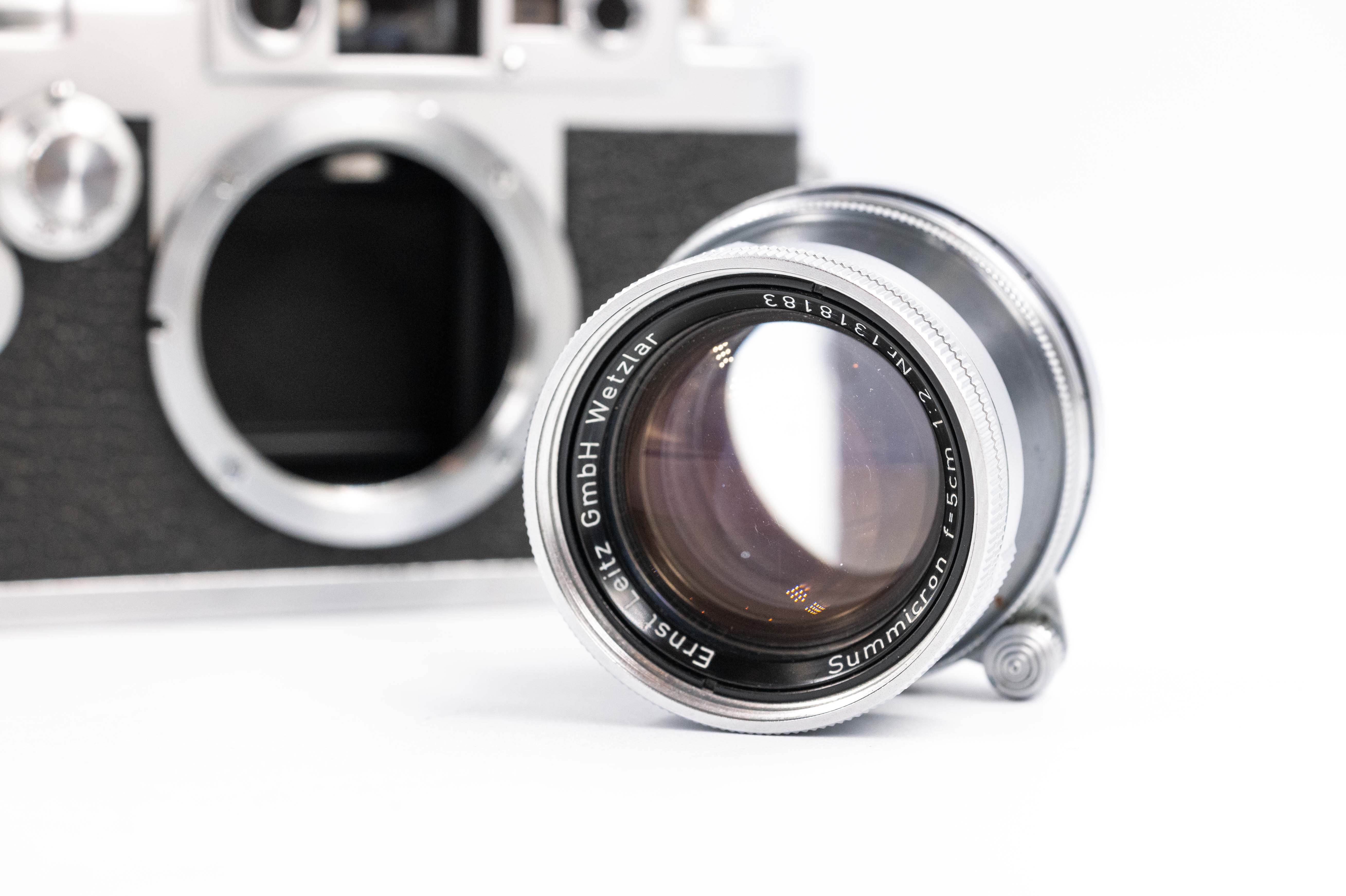 Leica IIIg with Summicron-M 5cm f/2 | Leica Camera Classic