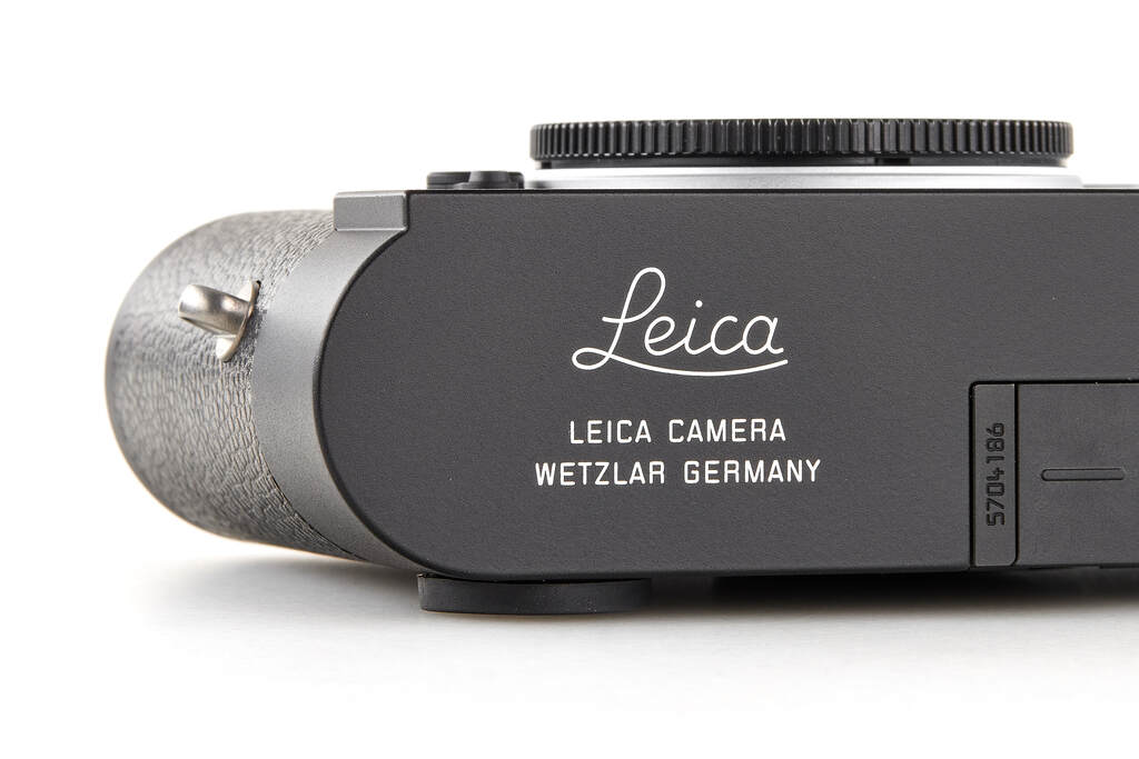 Leica M11-D 20221 black - like new with 2 years guarantee