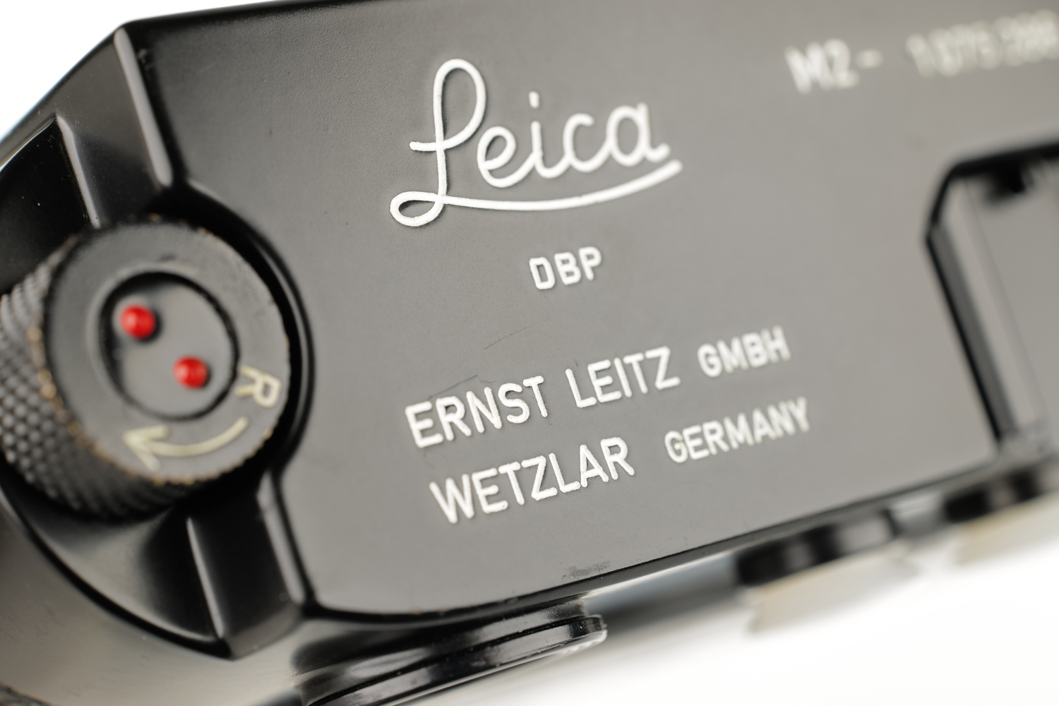Leica M2, black paint