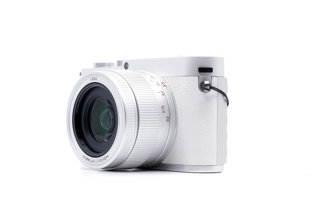 Leica X (Typ 113) ""White"" Set"