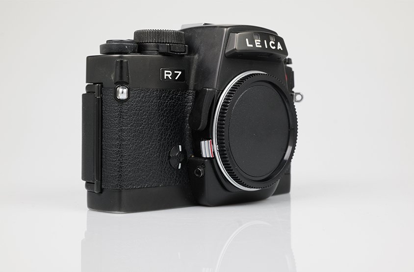 LEICA R7, schwarz