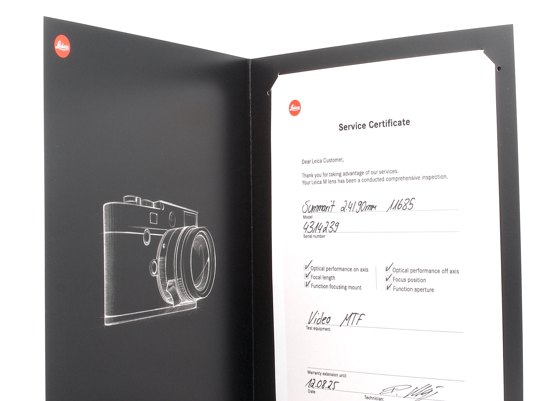 Leica Summarit-M 2.4/90mm silver 6Bit