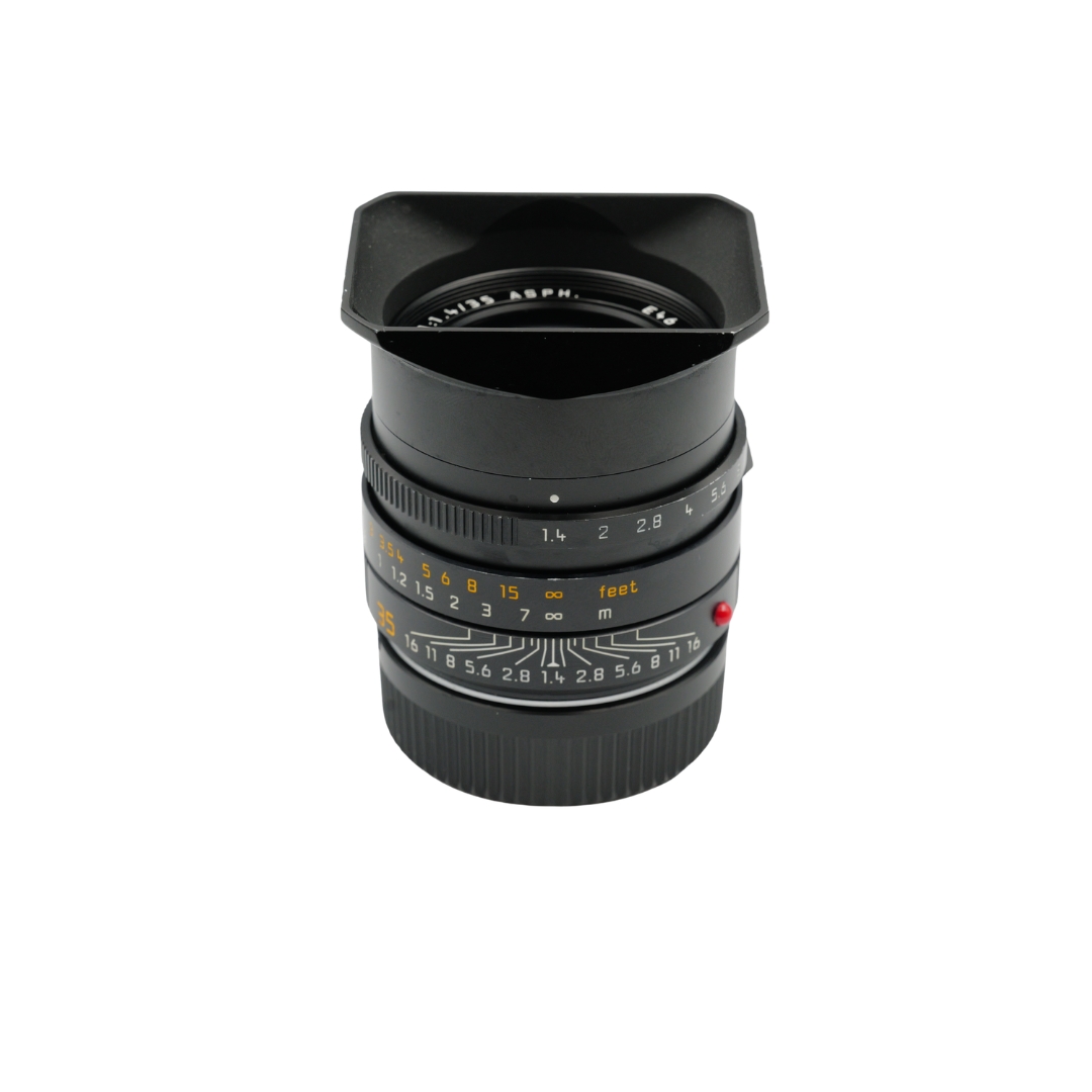 LEICA SUMMILUX-M 35mm f/1.4 ASPH., black anodized finish