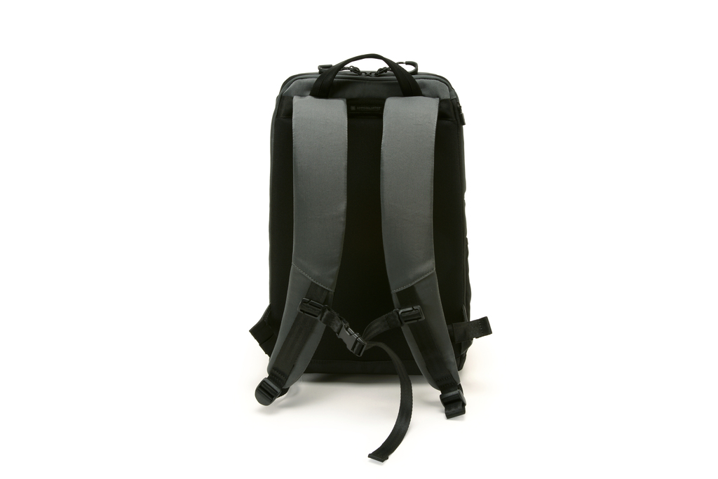 Artisan&Artist PVC leather/Nylon backpack ACAM BS0001 BKGY