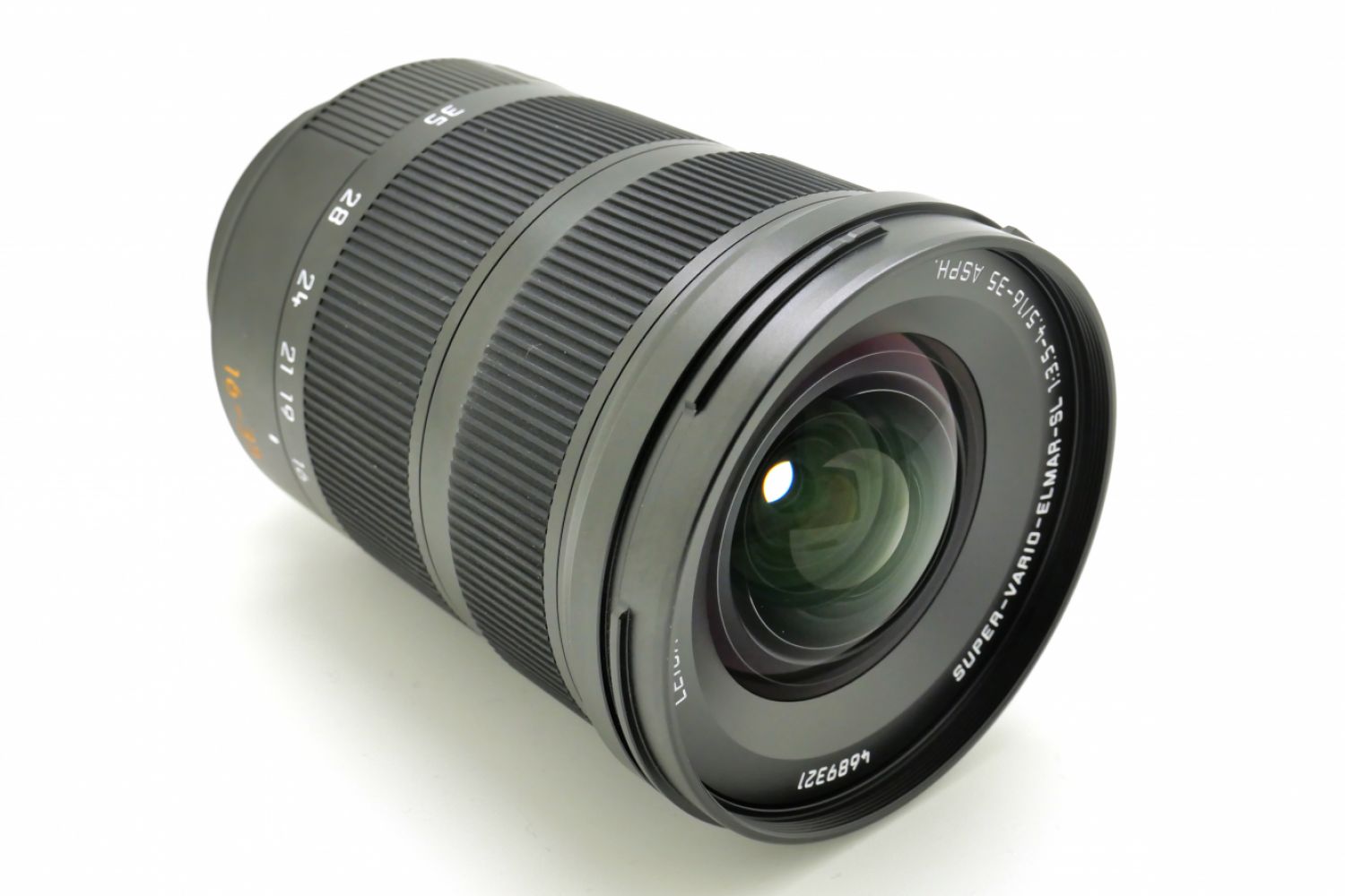 Leica Super-Vario-Elmar-SL 3.5-4.5/16-35 ASPH. - 11177SH Leica Super-Vario-Elmar-SL 3.5-4.5/16-35 ASPH. - 11177SH