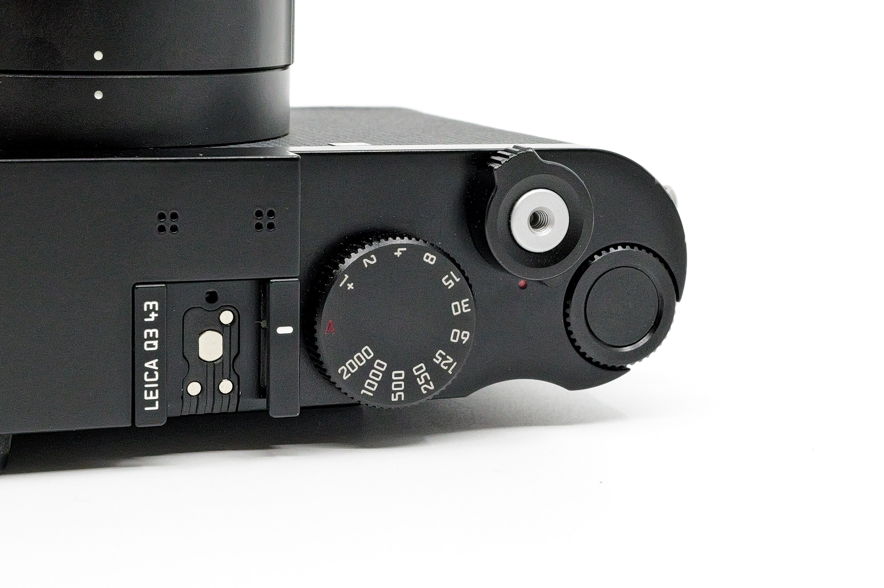 Q3 43, schwarz lack.(Version EU/US/CN)