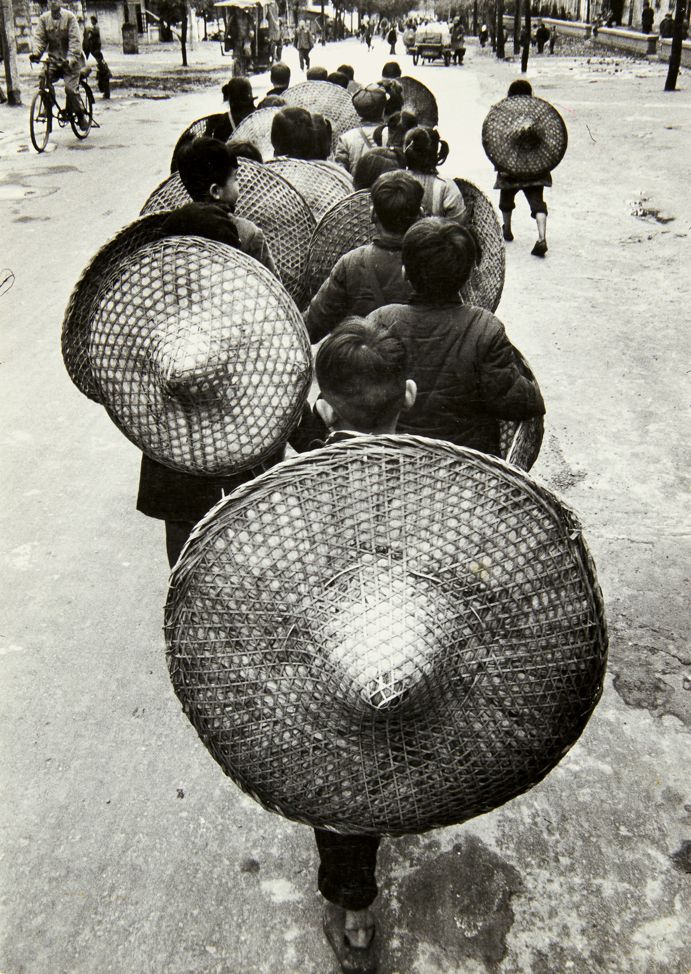 MARC RIBOUD (1923–2016) - Children on their way to school, Guangxi Province 1965 MARC RIBOUD (1923–2016) - Children on their way to school, Guangxi Province 1965