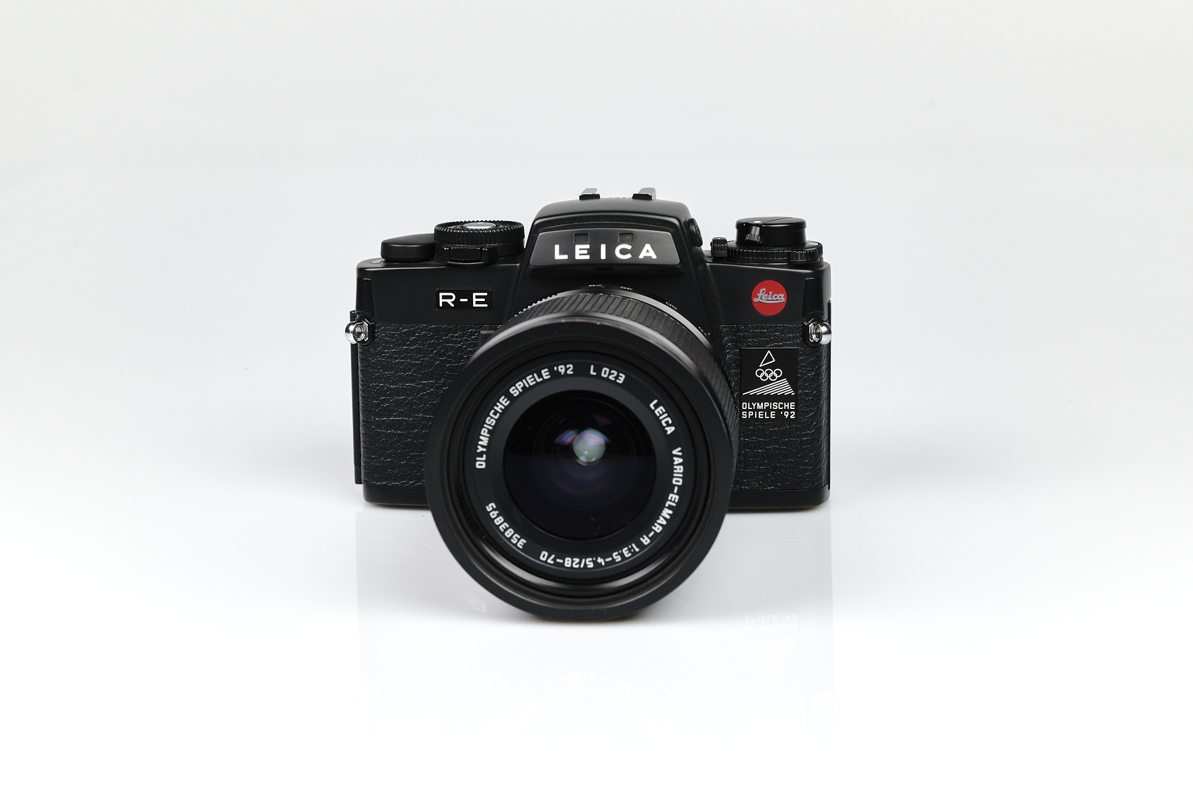 LEICA R-E + 28-70 set