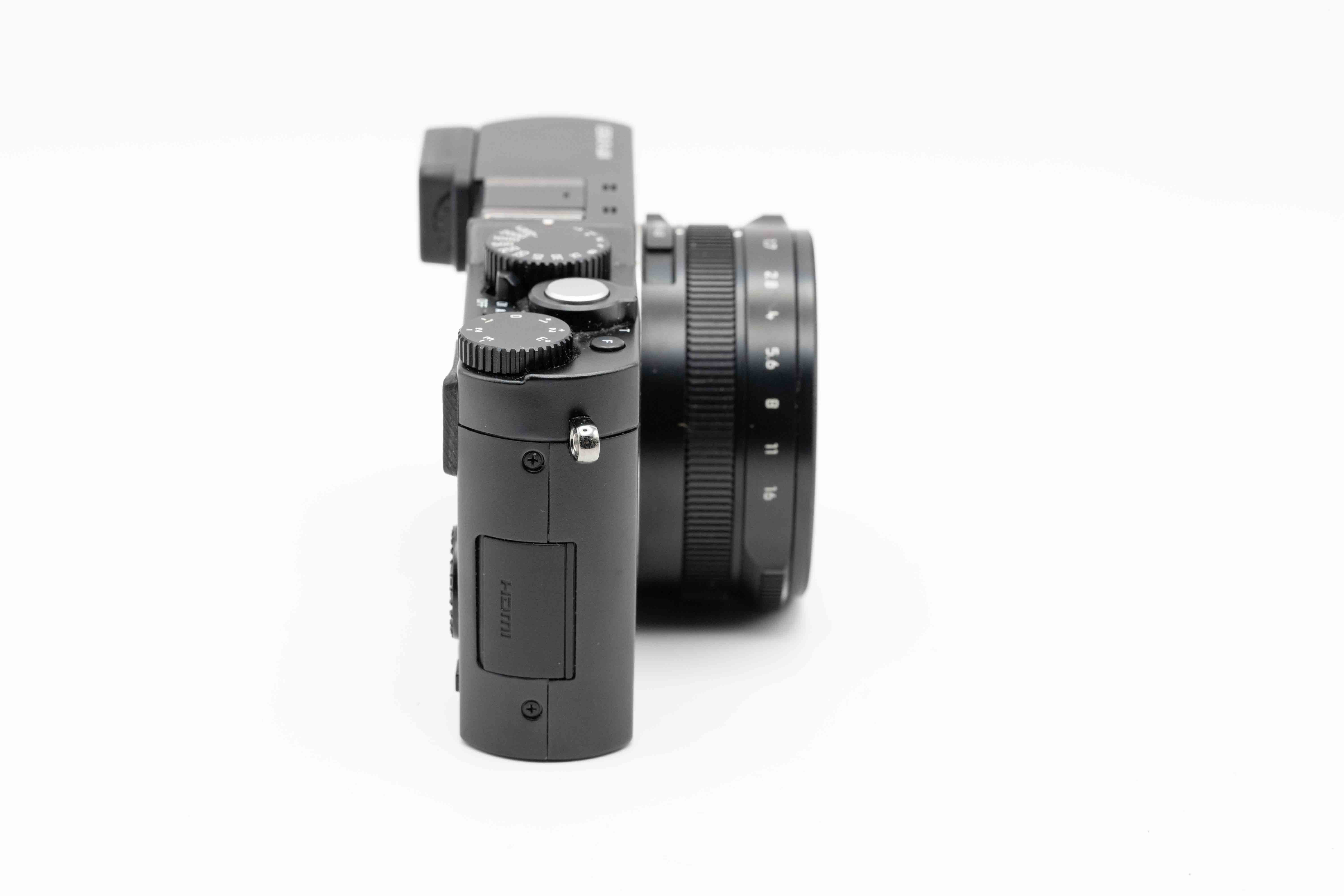 D-LUX (Typ 109) U, schwarz