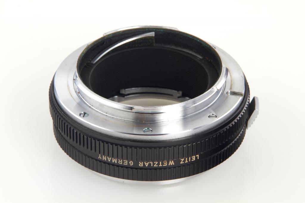 14127 Visoflex to Leicaflex adapter