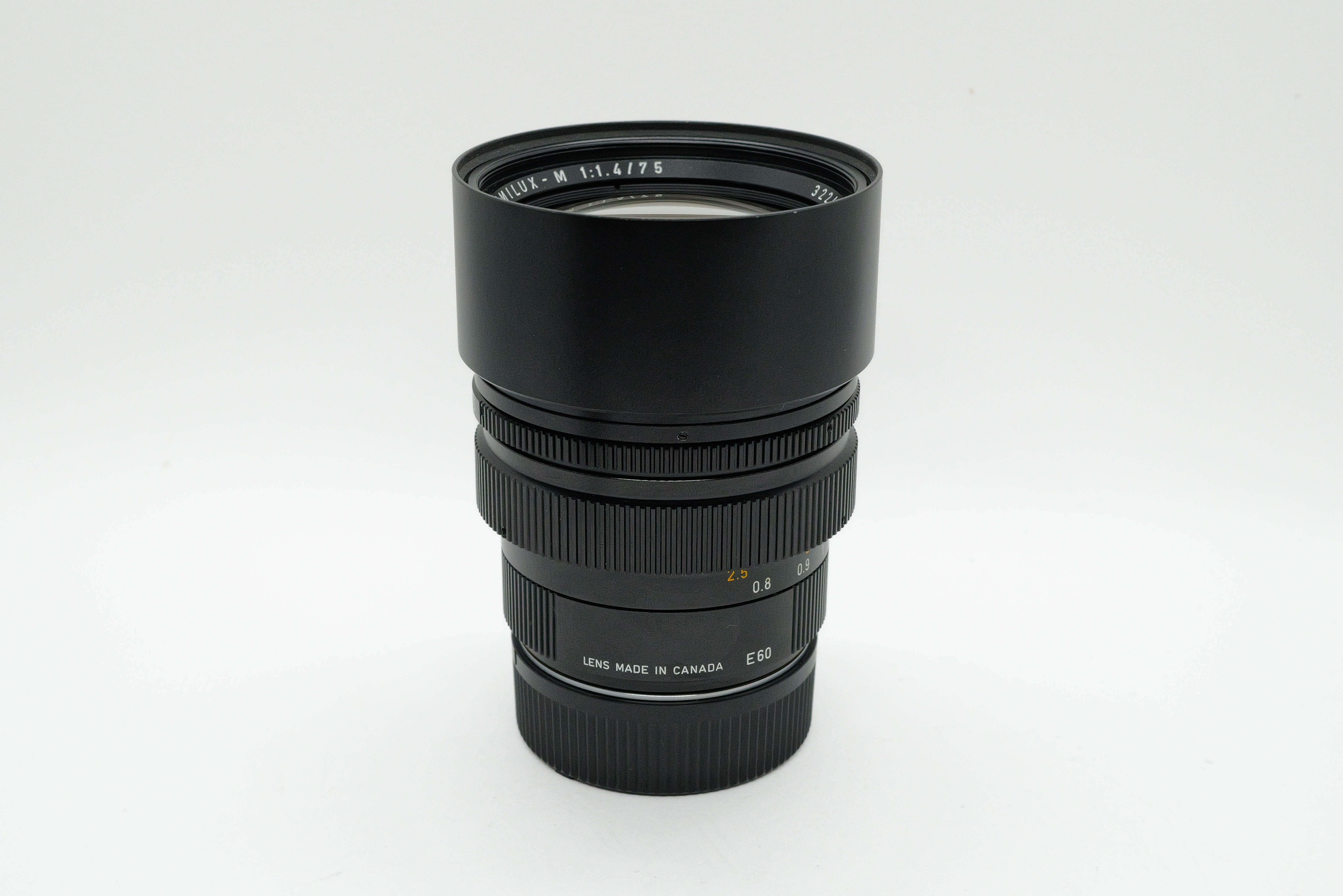 Leica Summilux-M 75mm f:1.4