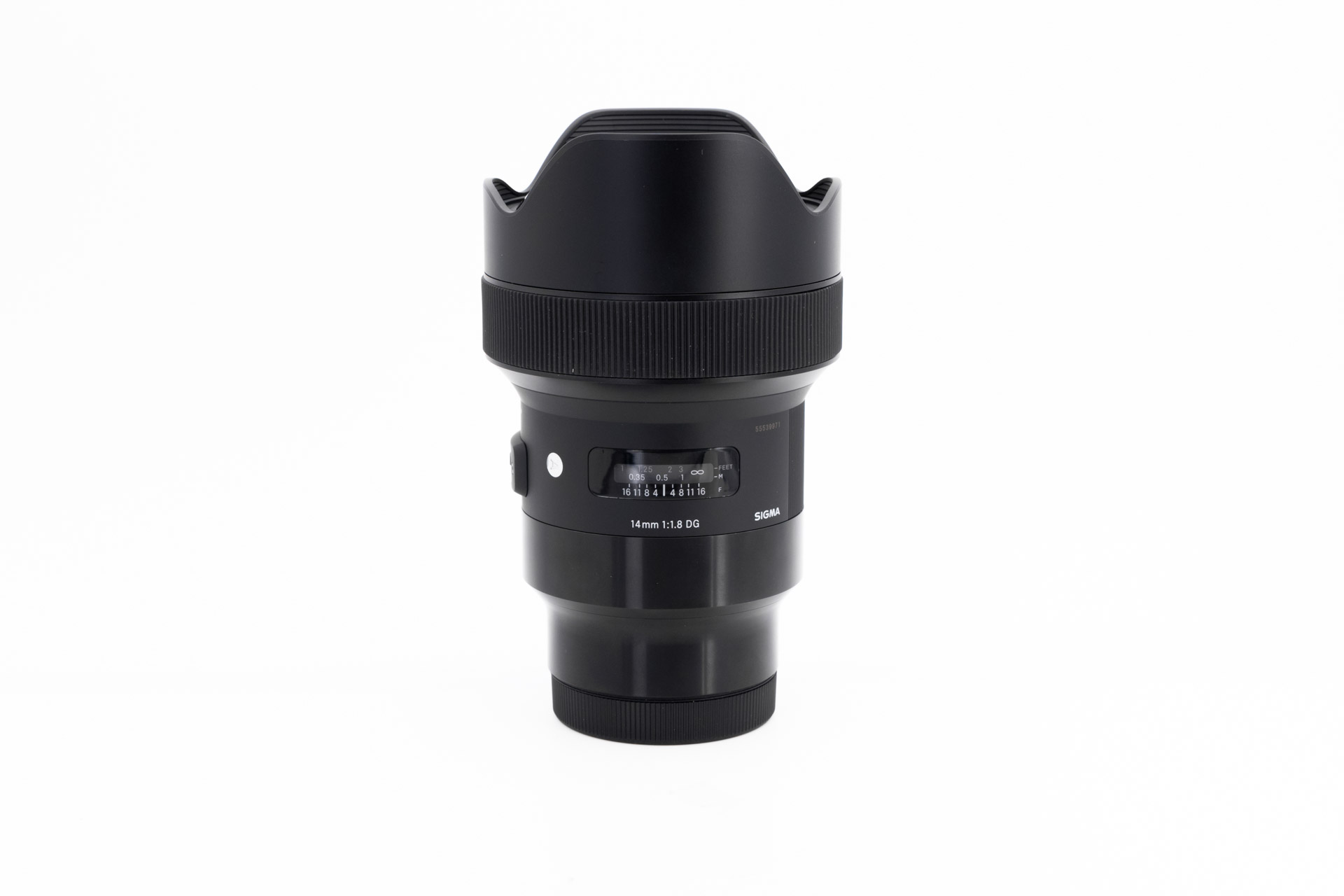 Sigma 1.8/14mm DG L-Mount