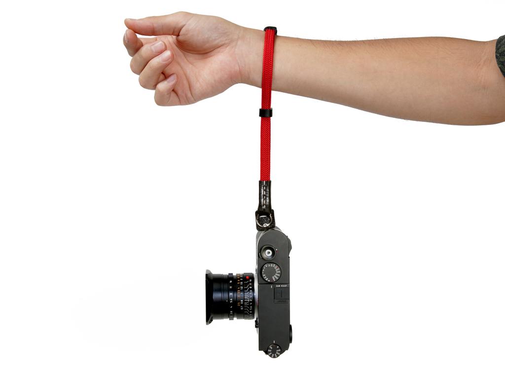 Artisan&Artist Silk camera hand strap ACAM 311N RED
