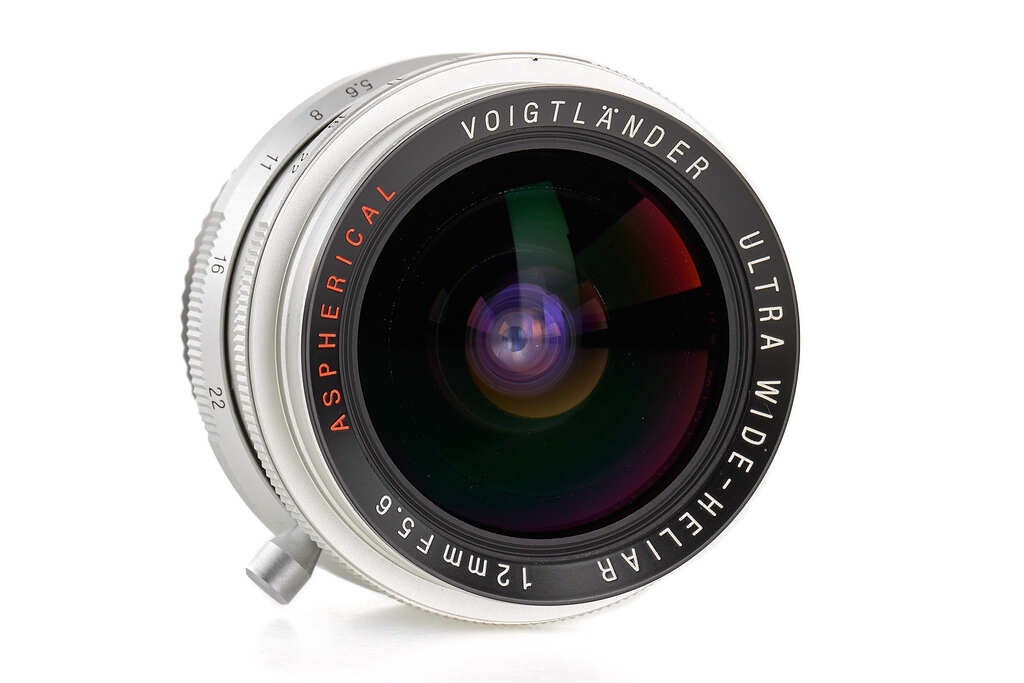 Voigtländer f. M39 12/5,6 Ultra Wide-Heliar Aspherical chrome