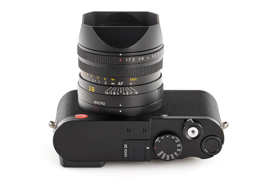 Leica Q3 19081 - with 1 year guarantee Leica Q3 19081 - with 1 year guarantee