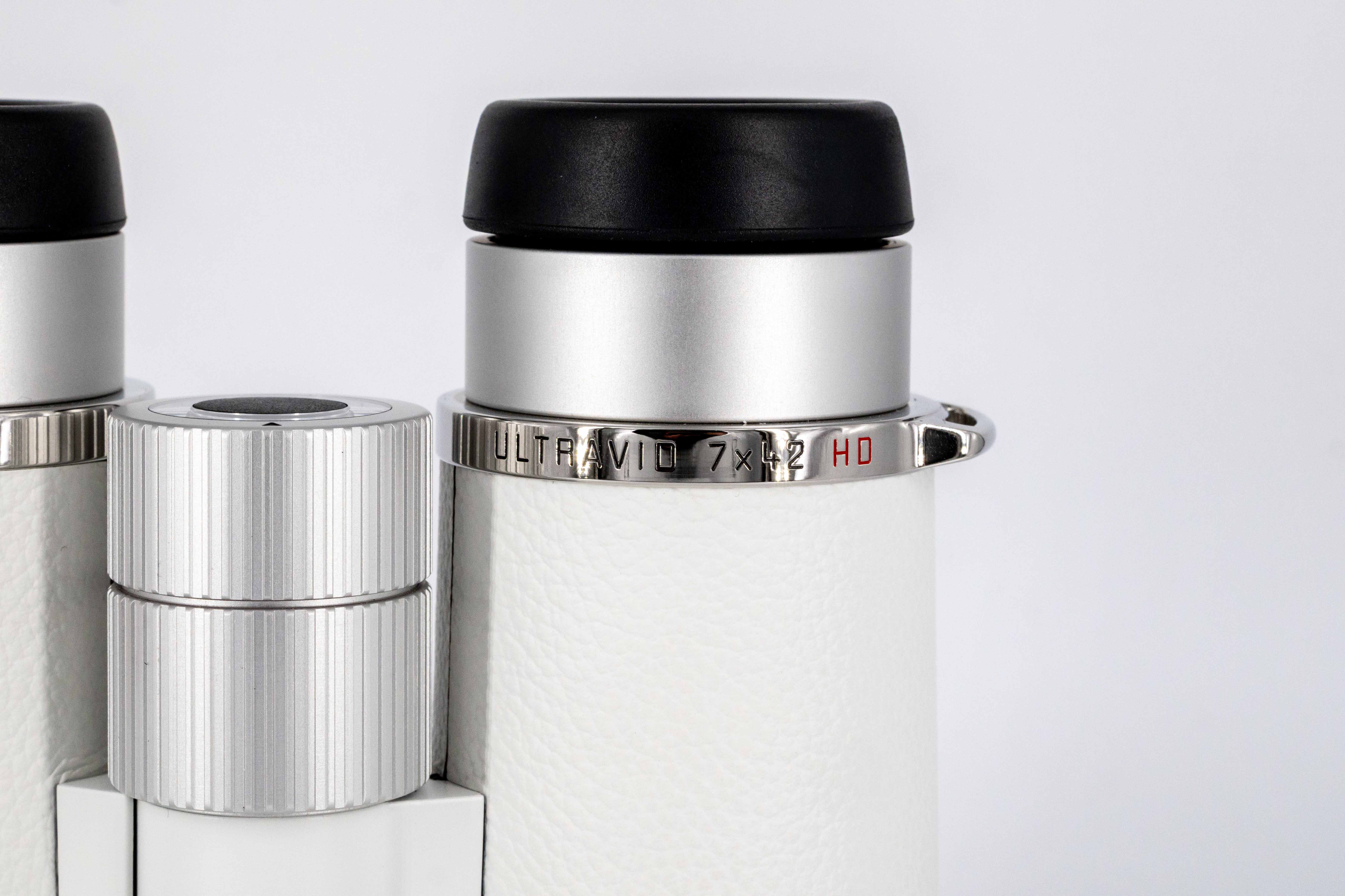 Leica Ultravid 7x42 White Ocean