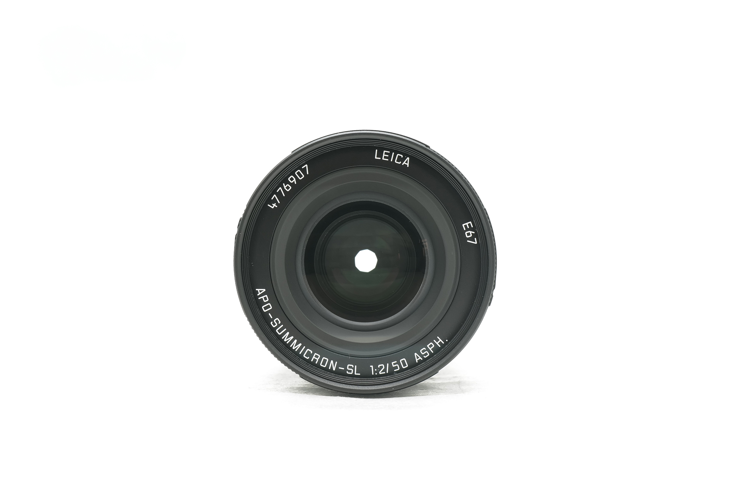 Leica APO-SUMMICRON-SL 2/50 ASPH. Leica APO-SUMMICRON-SL 2/50 ASPH.