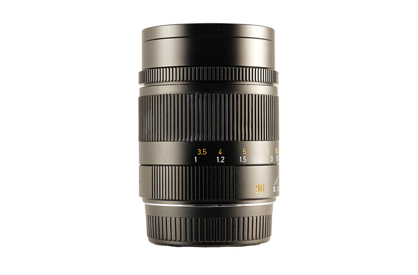 LEICA SUMMARIT-M 1:2.5/90, black anodized 11646