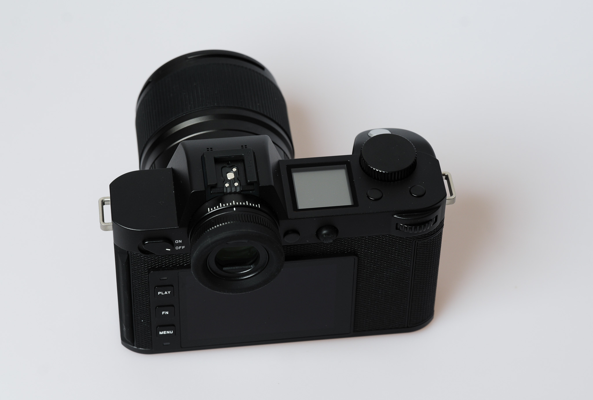 LEICA SL2-S + 50 Summicron SL