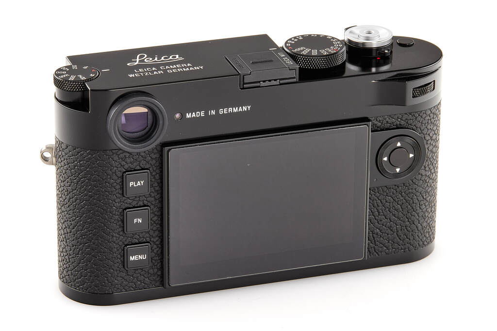 Leica M11 20230 glossy black paint - with 2 years of guarantee