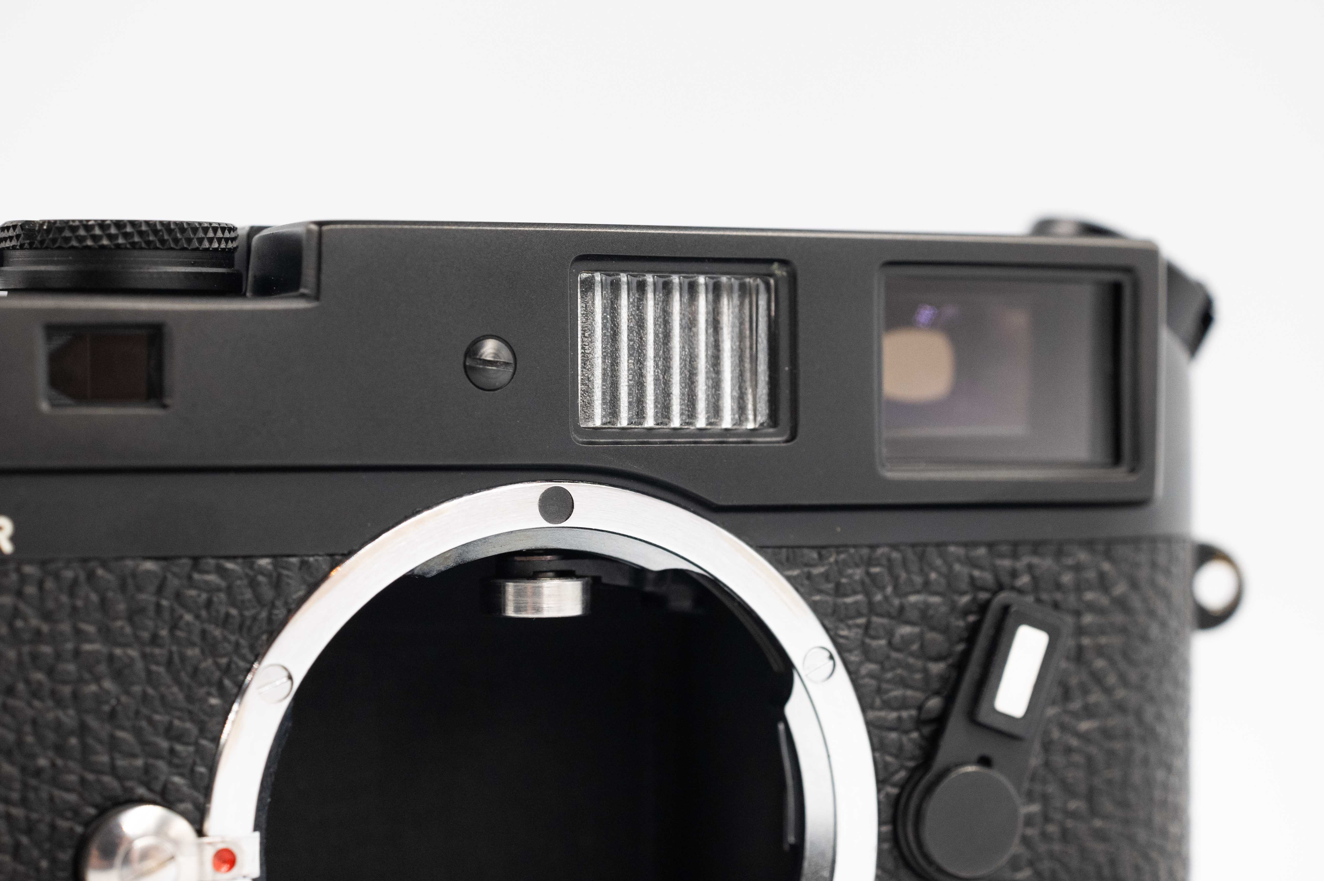 Leica M4 Black Chrome 10402