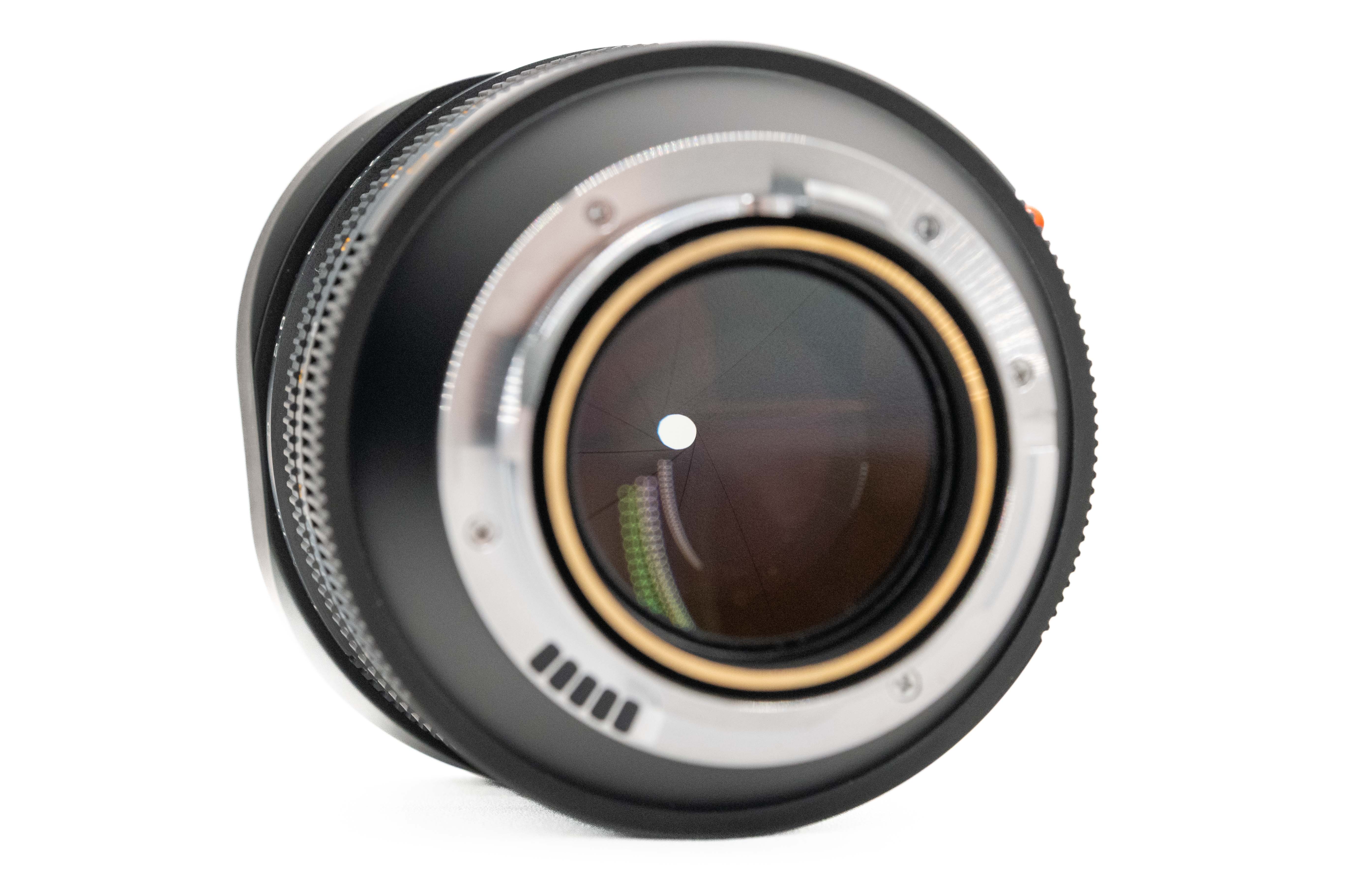 Leica Noctilux-M 50mm f/1 V4 e60 11822