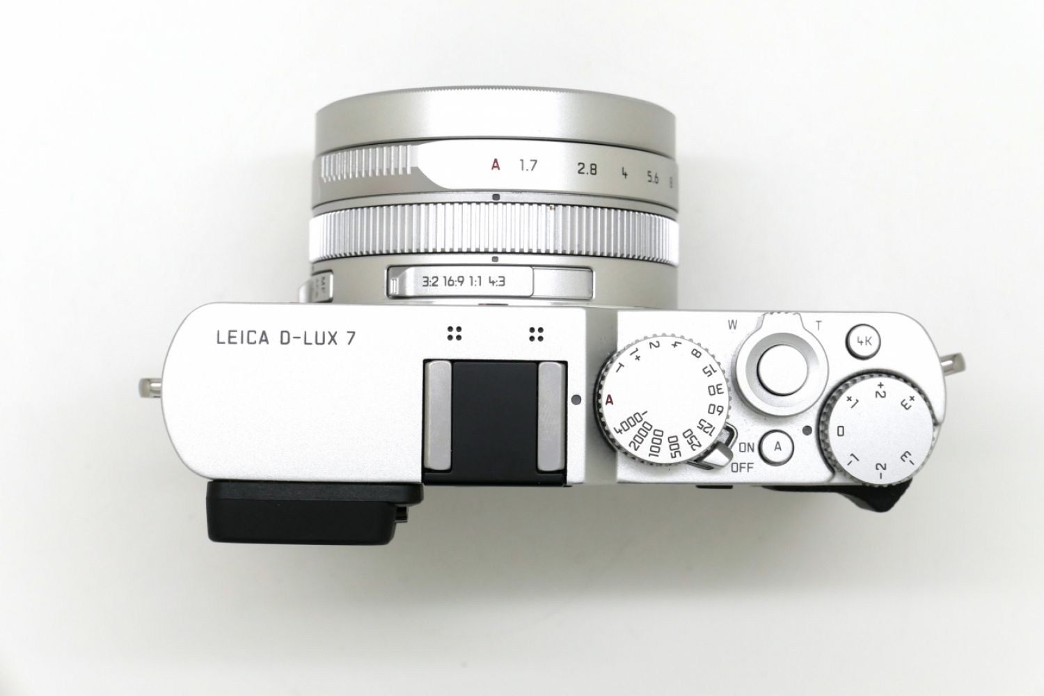 Leica D-LUX 7 SILVER