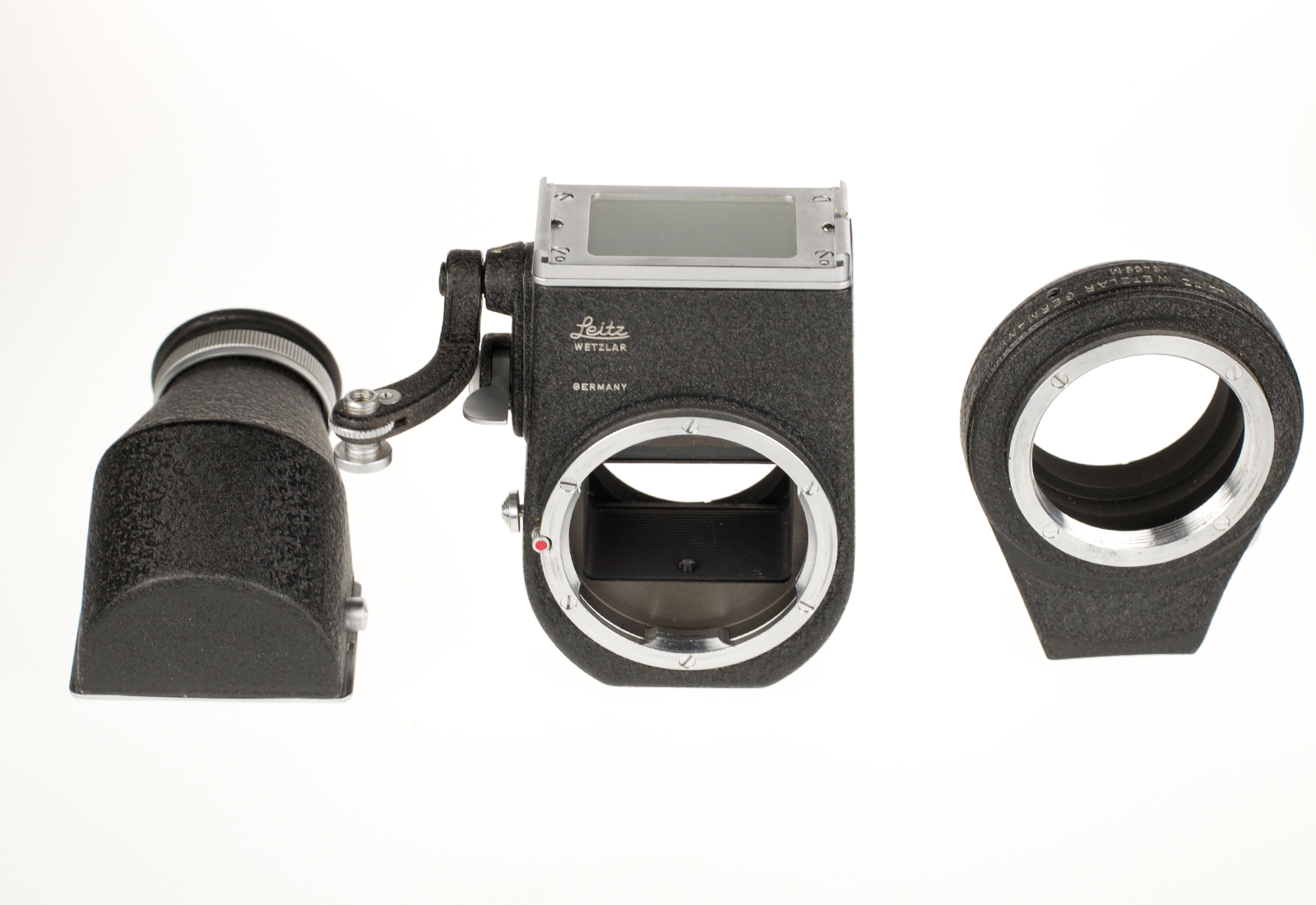 Leica MD, chrome + Telyt 1:4/200mm, black + Visoflex II